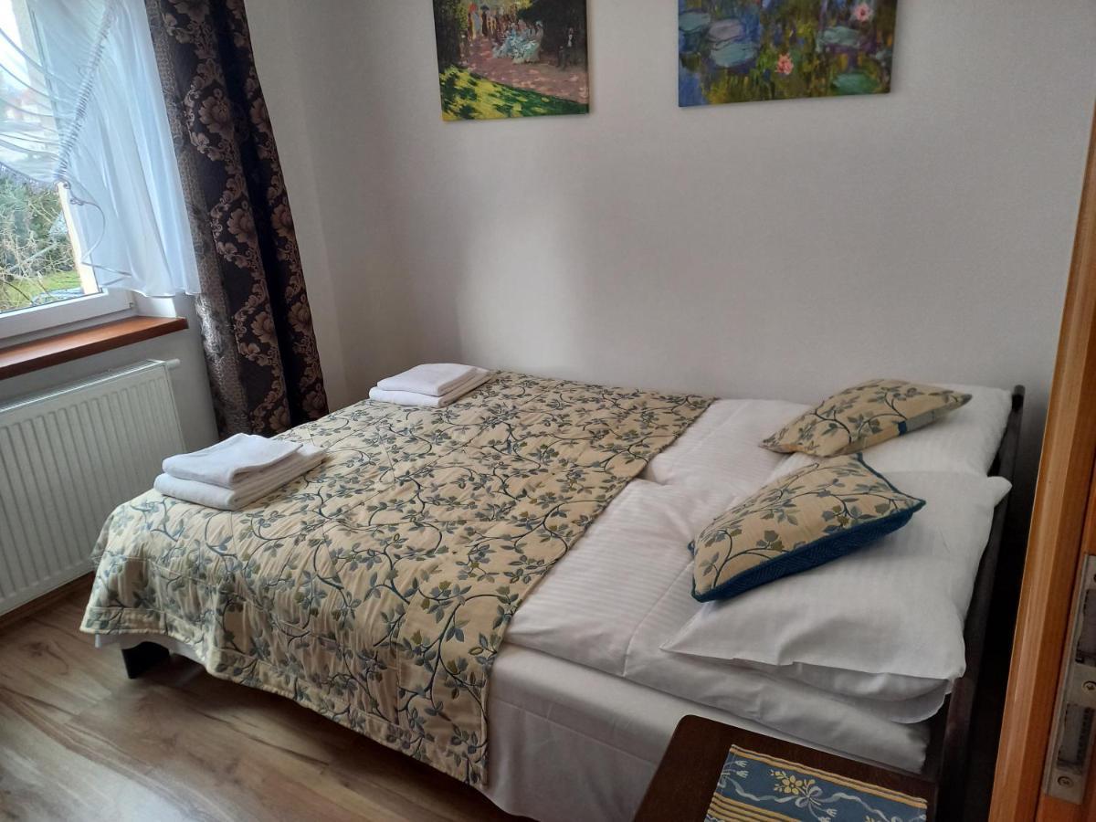 Aparthotel Korona Przy Termach Cieplickich 10Proc Rabatu Do Term 옐레니아구라 외부 사진