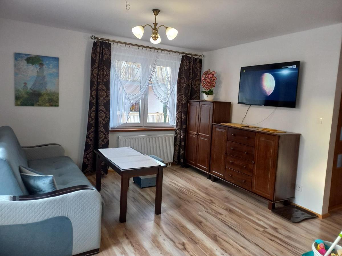 Aparthotel Korona Przy Termach Cieplickich 10Proc Rabatu Do Term 옐레니아구라 외부 사진