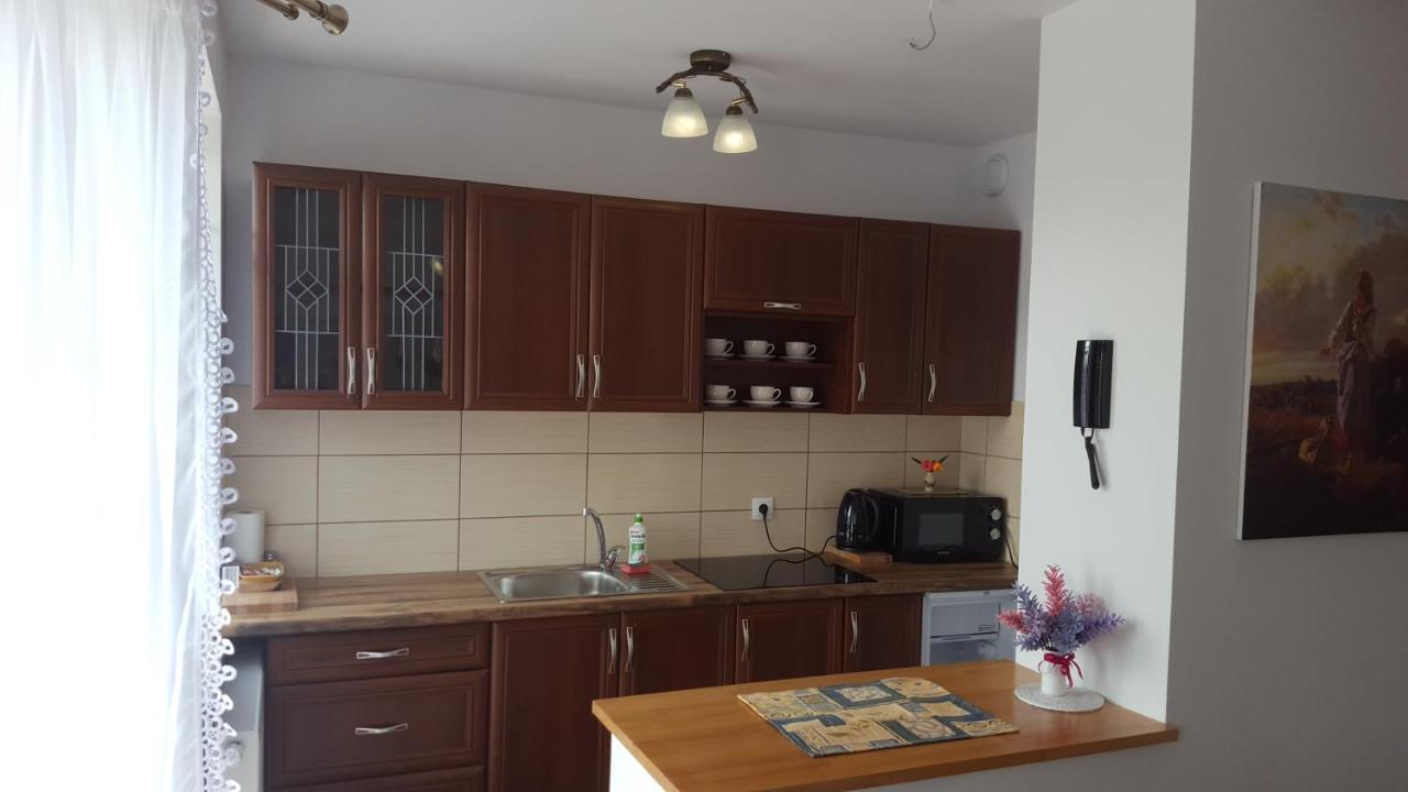 Aparthotel Korona Przy Termach Cieplickich 10Proc Rabatu Do Term 옐레니아구라 외부 사진