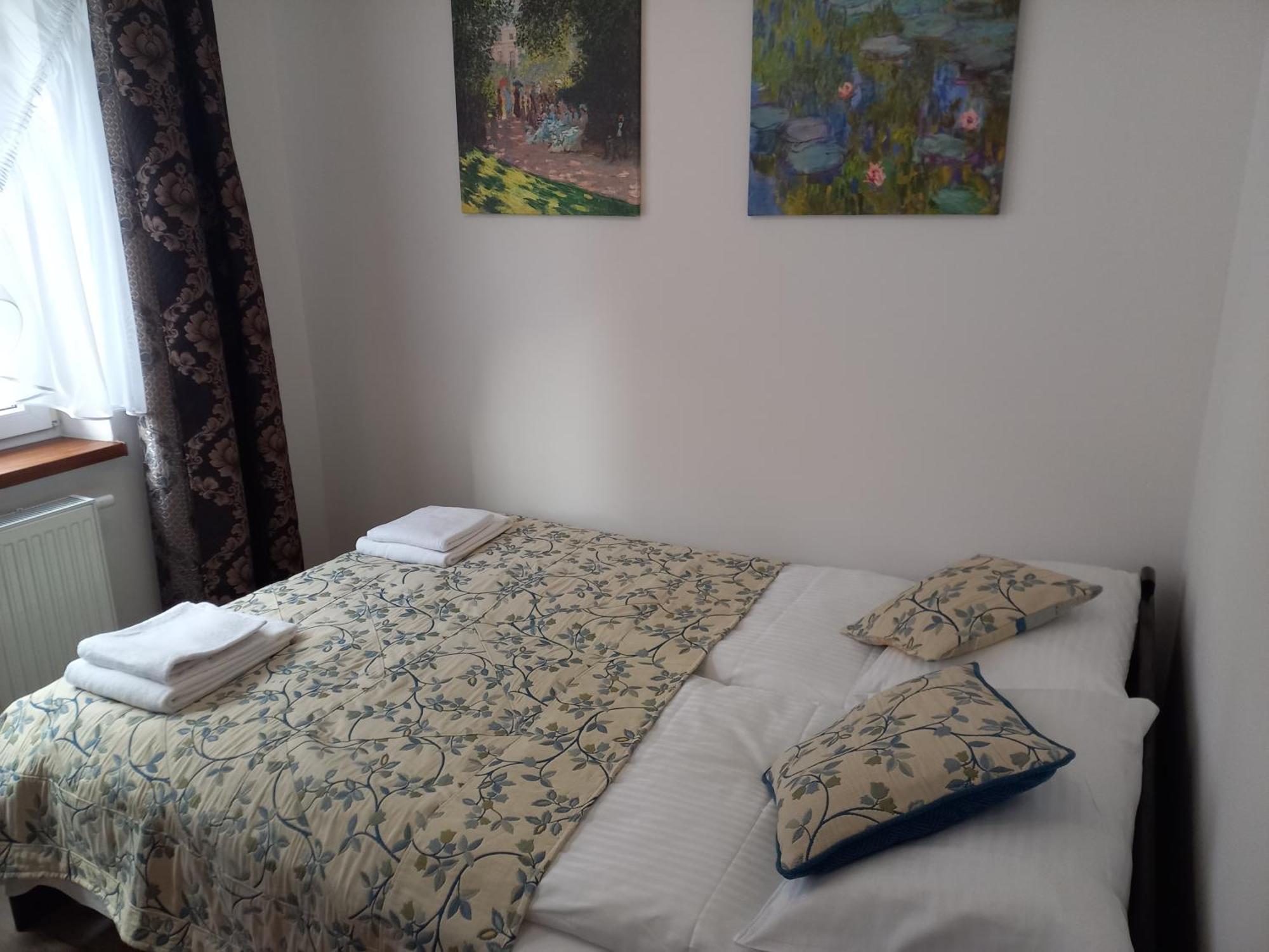 Aparthotel Korona Przy Termach Cieplickich 10Proc Rabatu Do Term 옐레니아구라 외부 사진